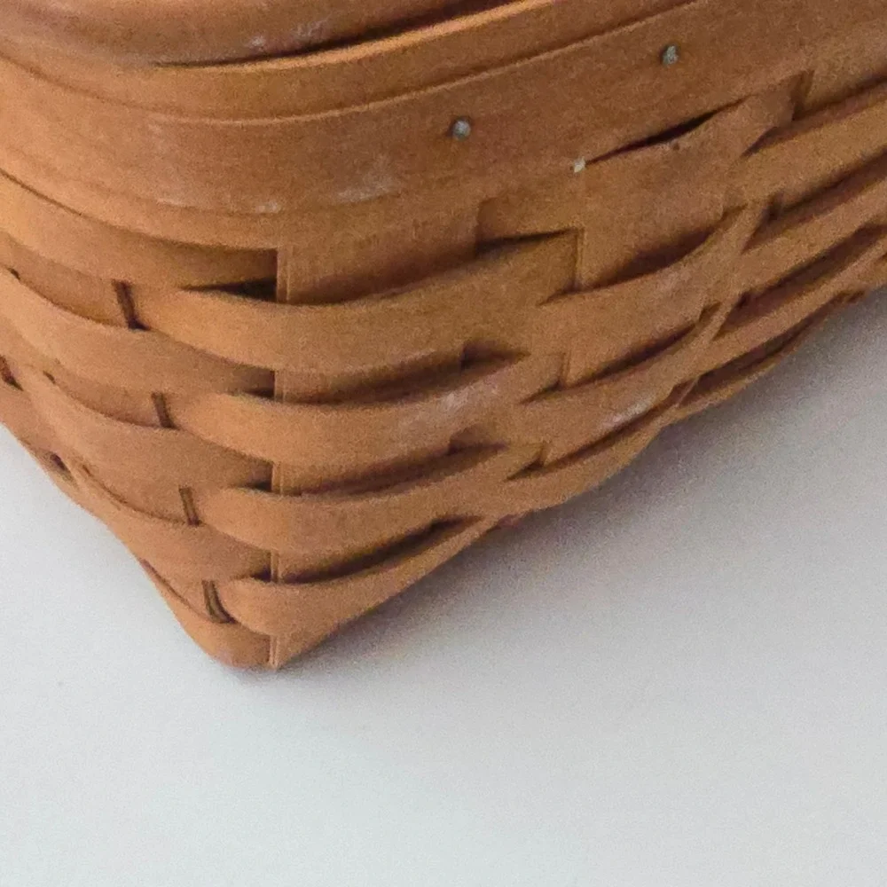 Longaberger 2002 Long Tissue Basket & Lid